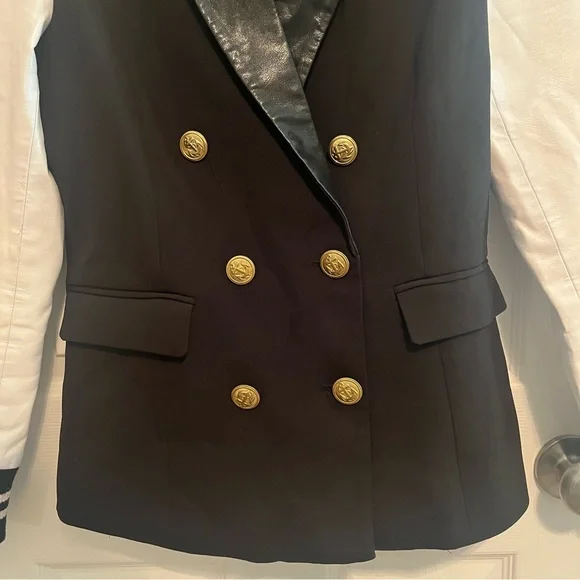 ✨ Nautical Luxe Varsity Blazer – Black & White with Gold Buttons ✨ - Picture 8 of 15